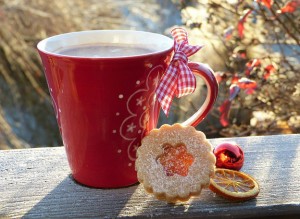 Hot chocolate and cookies